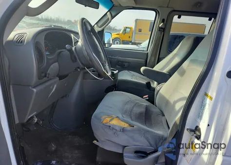 2006 Ford Econoline E350 Super Duty Wagon z USA, uszkodzony, nr VIN 1FBNE31L16DA20331